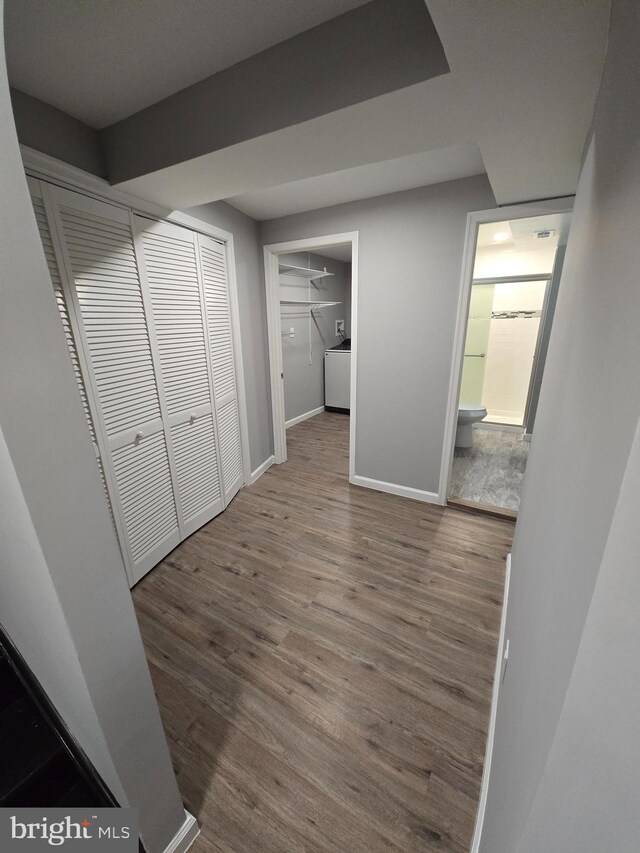 9456 Keepsake Way, Columbia, MD 21046 - hallway featuring wood finished floors and baseboards