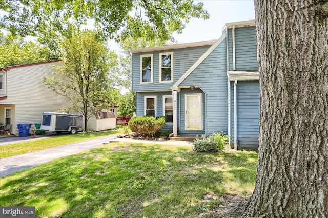 6483 Heatherfield Way, Harrisburg, PA 17112 - view of front of home featuring a front lawn