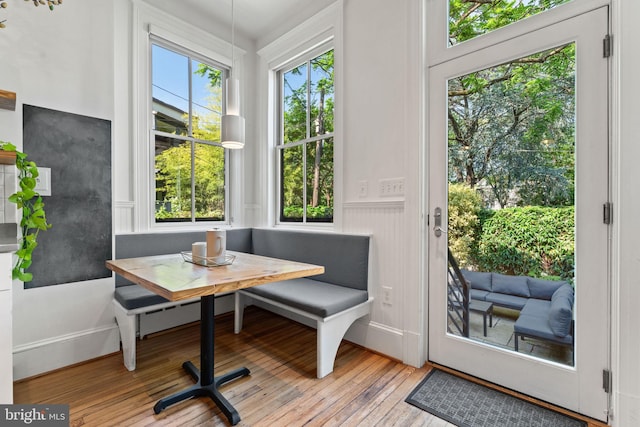 111 8th St SE, Washington, DC 20003 - view of sunroom