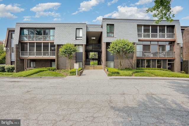 27 Stonehenge Cir Unit 27-11, Baltimore, MD 21208 - view of property