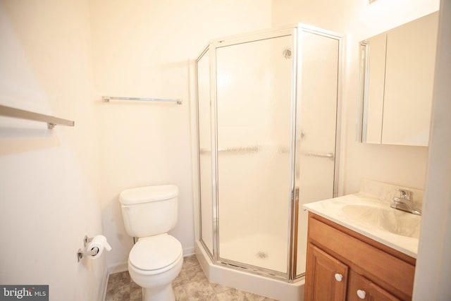 301 Sunbrook Ln Unit 89, Hagerstown, MD 21742 - full bath featuring vanity, a shower stall, toilet, and baseboards