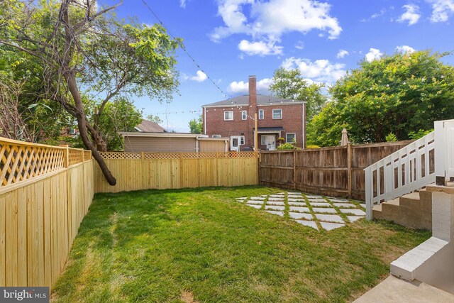 2402 E Randolph Ave, Alexandria, VA 22301 - view of yard