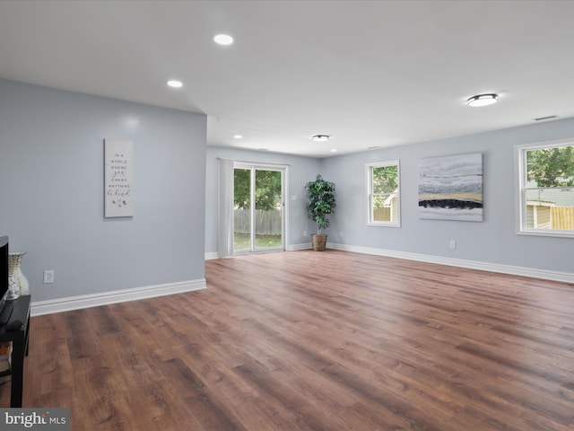 8211 Hocking Pl, Alexandria, VA 22309 - unfurnished living room featuring wood finished floors, recessed lighting, and baseboards