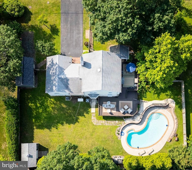 1864 Edge Hill Rd, Abington, PA 19001 - drone / aerial view of a pool