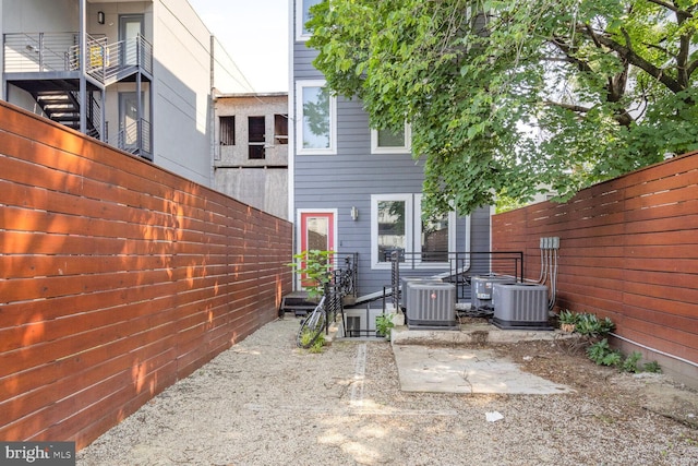 525 Kennedy St NW Unit 4, Washington, DC 20011 - fenced backyard with central AC unit