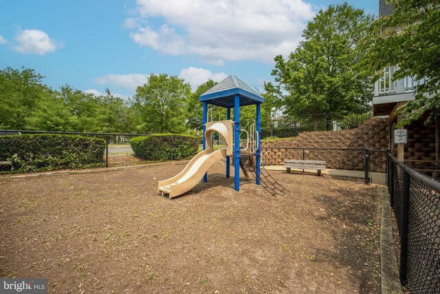 5932 Kimberly Anne Way, Alexandria, VA 22310 - view of community play area