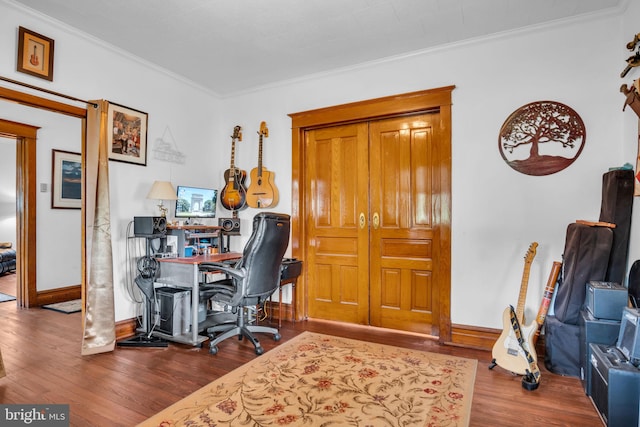 1749 Carrolls Tract Rd, Orrtanna, PA 17353 - office space featuring wood finished floors, crown molding, and baseboards