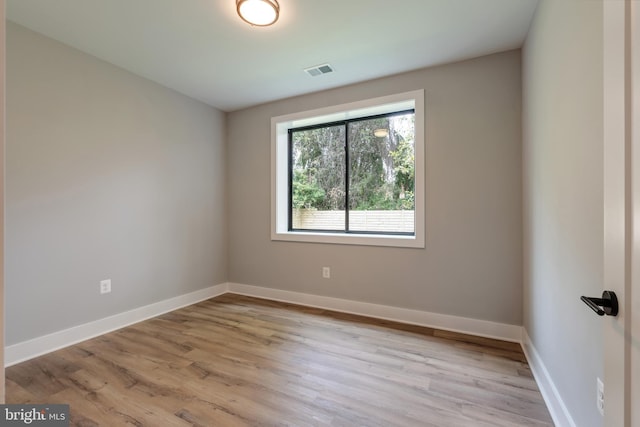 6800 Old Chesterbrook Rd, Mclean, VA 22101 - spare room with light wood-type flooring and baseboards