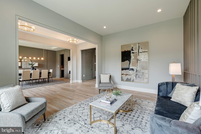 6800 Old Chesterbrook Rd, Mclean, VA 22101 - living area featuring a chandelier, wood finished floors, baseboards, and recessed lighting