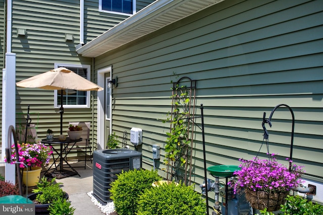 605 Byler Cir, Lebanon, PA 17042 - view of patio with central air condition unit
