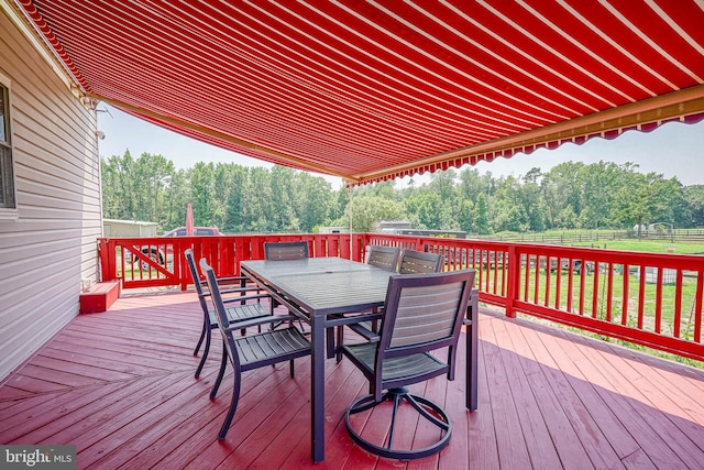 201 Morton, Rosenhayn, NJ 08352 - wooden terrace with outdoor dining area