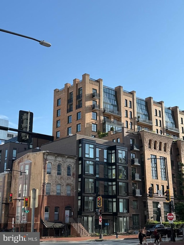 910 M St NW Unit 1022, Washington, DC 20001 - view of apartment building / complex