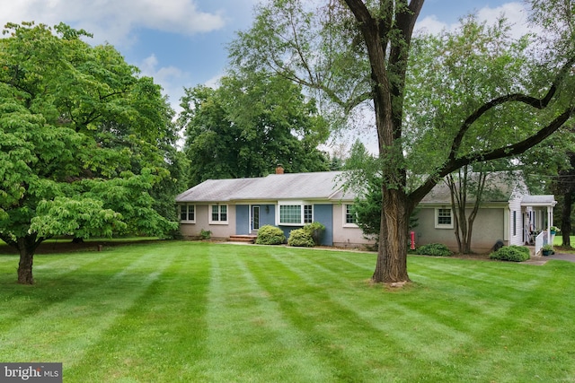 50 Skillman Rd, Skillman, NJ 08558 - ranch-style home with a front lawn