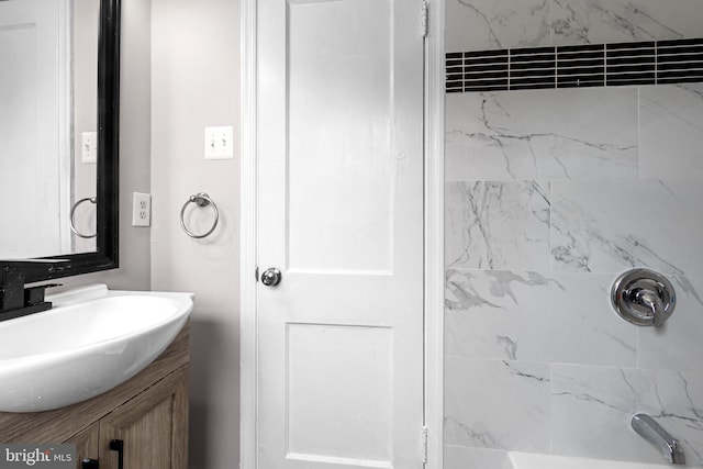 2723 Keating St, Temple Hills, MD 20748 - full bathroom featuring a shower and vanity
