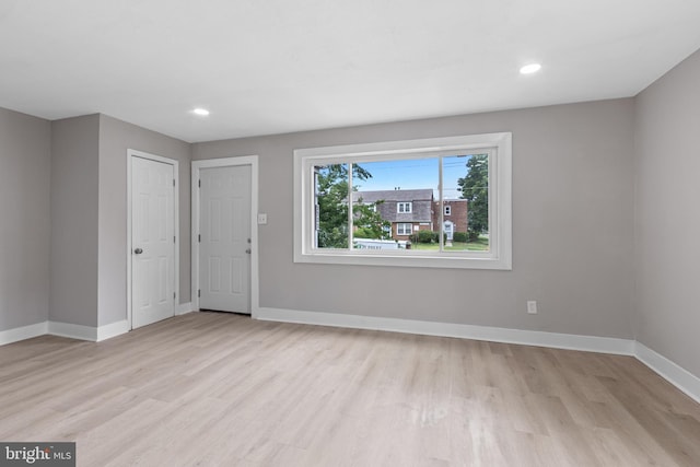 2723 Keating St, Temple Hills, MD 20748 - spare room with light wood finished floors, baseboards, and recessed lighting