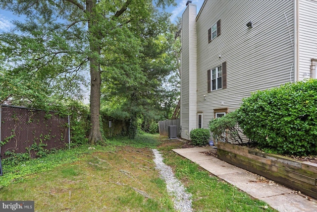 7100 Cipriano Springs Dr, Lanham, MD 20706 - view of yard with cooling unit