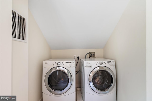 12820 Maple St, Silver Spring, MD 20904 - laundry area with washing machine and clothes dryer