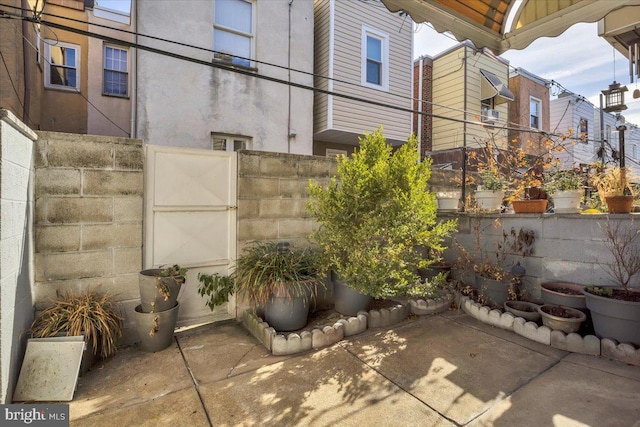 2637 S Bouvier St, Philadelphia, PA 19145 - view of patio / terrace