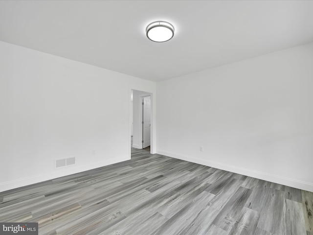 1026 Indian Dr, Auburn, PA 17922 - empty room featuring wood finished floors and baseboards