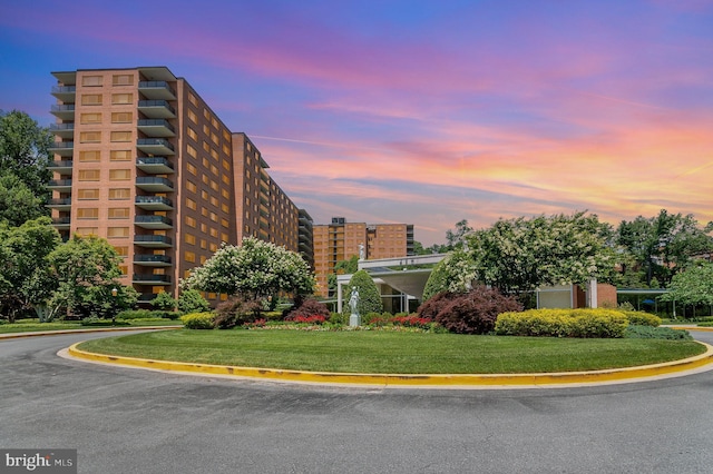 4201 Cathedral Ave NW Unit 910W, Washington, DC 20016 - view of property