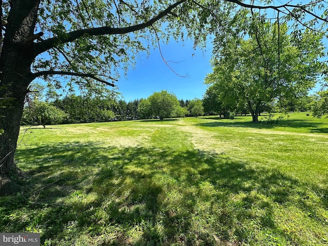 3314 Skyview Dr, Glenville, PA 17329 - view of grassy yard