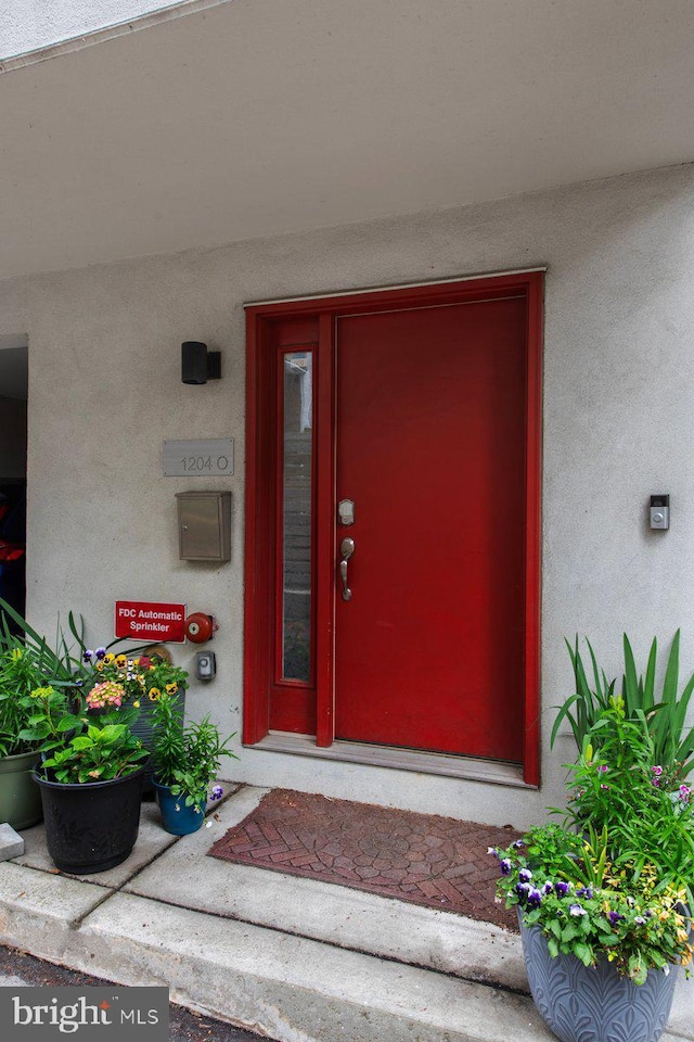 1204 S 12th St Unit O, Philadelphia, PA 19147 - property entrance with stucco siding
