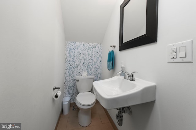 1204 S 12th St Unit O, Philadelphia, PA 19147 - half bath featuring toilet and tile patterned floors