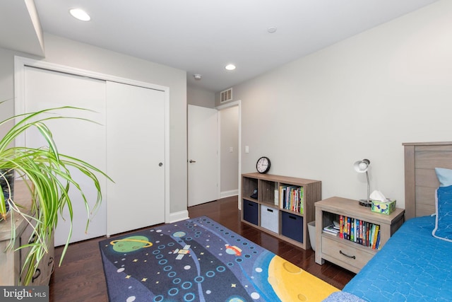 1204 S 12th St Unit O, Philadelphia, PA 19147 - bedroom with wood finished floors, a closet, and recessed lighting