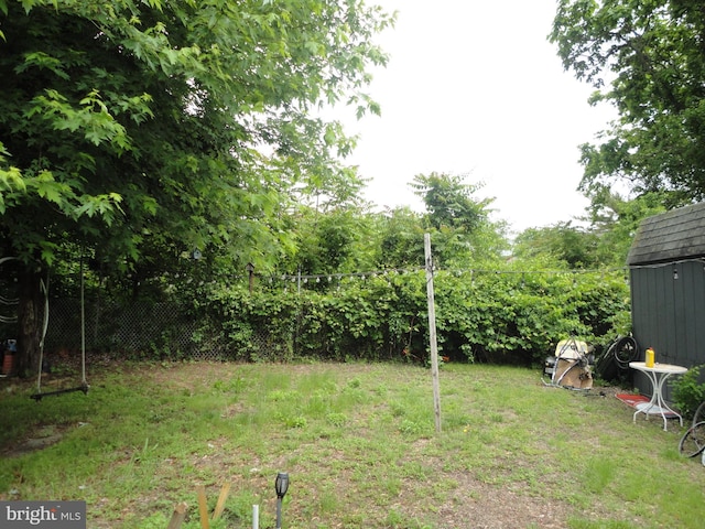 928 Linden, Pleasantville, NJ 08232 - view of yard