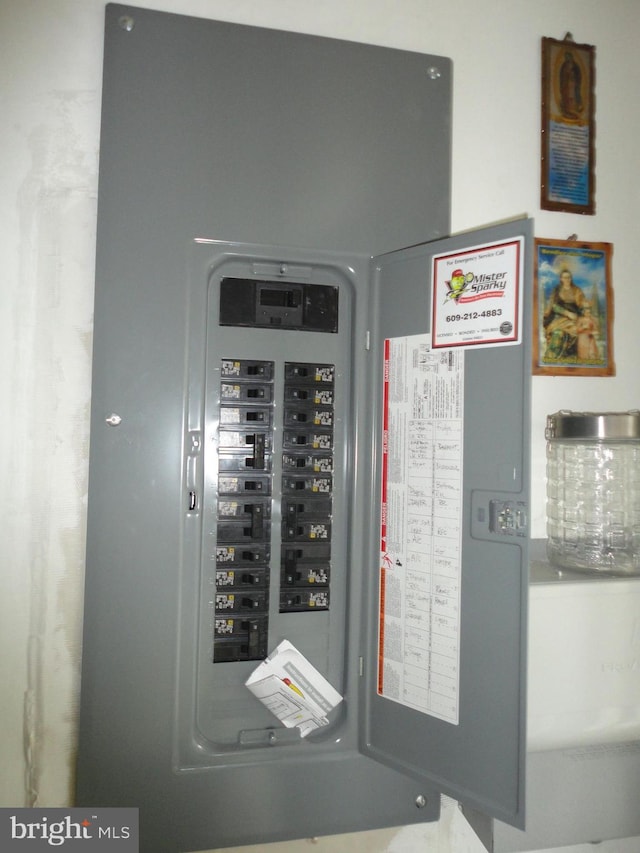 928 Linden, Pleasantville, NJ 08232 - utility room with electric panel