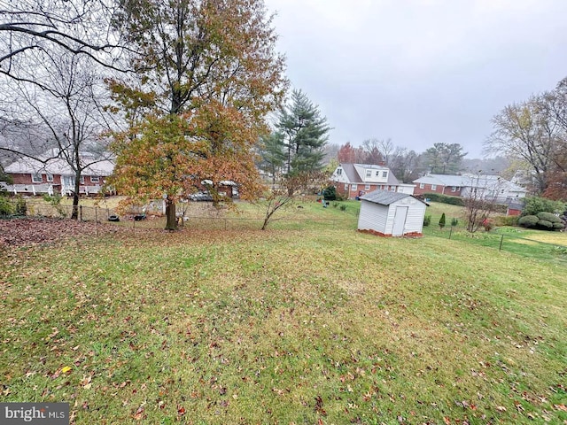 8432 Ravenswood Rd, New Carrollton, MD 20784 - view of yard with a residential view