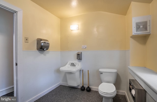 00 Devereux Rd, Glenmoore, PA 19343 - half bathroom with toilet and vaulted ceiling