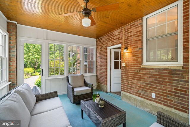 5600 11th St N, Arlington, VA 22205 - sunroom / solarium with outdoor lounge area and a ceiling fan