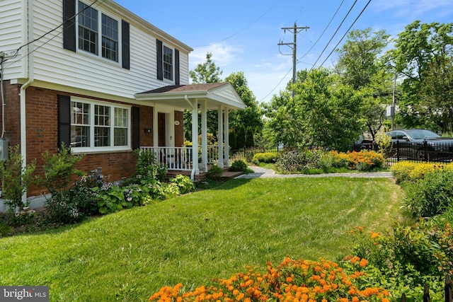 5600 11th St N, Arlington, VA 22205 - view of yard with a porch