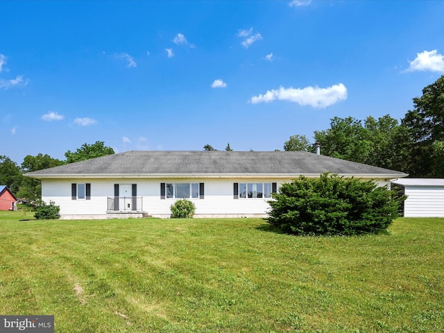 3850 Conewago Rd, Dover, PA 17315 - view of front facade featuring a front yard