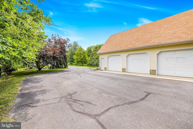 1541 Clayton Delaney Rd, Clayton, DE 19938 - view of garage