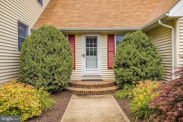 1541 Clayton Delaney Rd, Clayton, DE 19938 - property entrance with a shingled roof