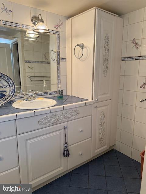 7316 Pittville Ave, Philadelphia, PA 19126 - bathroom featuring tile patterned flooring and vanity