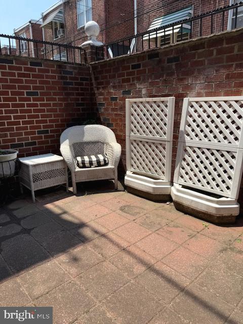 7316 Pittville Ave, Philadelphia, PA 19126 - view of patio / terrace