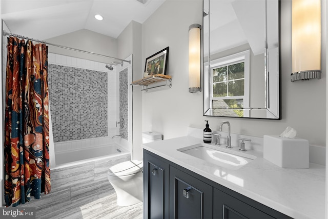 717 Miller Ave, Great Falls, VA 22066 - full bath with tiled shower / bath, vanity, and recessed lighting