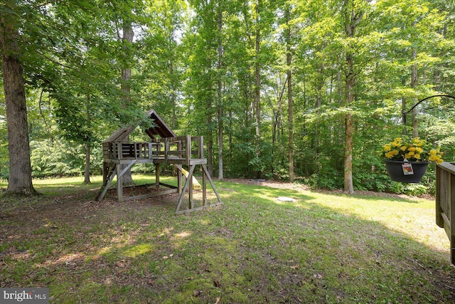 835 Campers Ln, Ruther Glen, VA 22546 - view of grassy yard