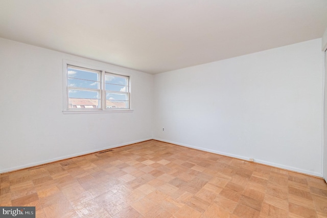934 Circle Dr, Baltimore, MD 21227 - empty room featuring baseboards
