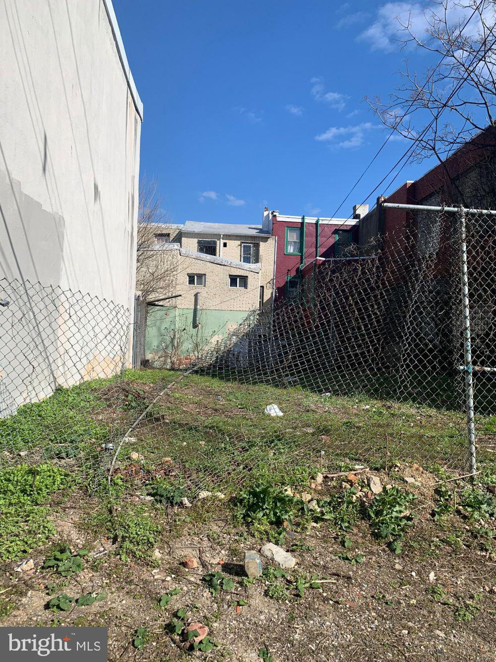 2333 N Philip St, Philadelphia, PA 19133