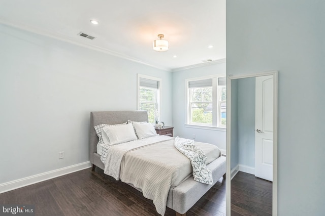 3112 Lancer Dr, Hyattsville, MD 20782 - bedroom featuring dark wood-style floors, ornamental molding, and recessed lighting
