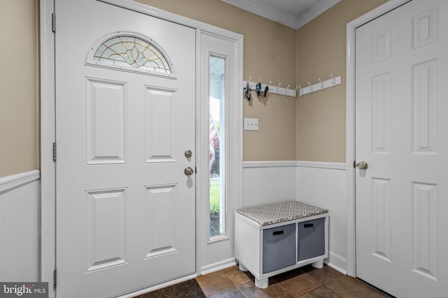 48 Deer Run Rd, Perkasie, PA 18944 - foyer featuring ornamental molding and wainscoting