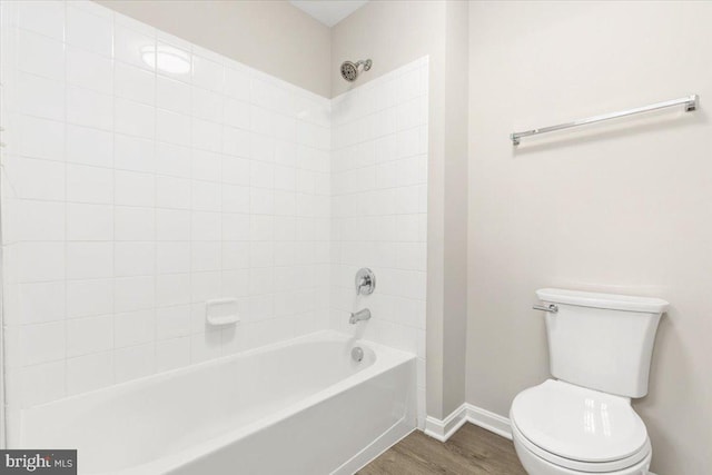 890 Shadows Dr, Front Royal, VA 22630 - bathroom with wood finished floors and bathing tub / shower combination