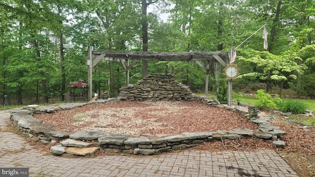 16002 Letcher Rd, Brandywine, MD 20613 - view of yard featuring a pergola