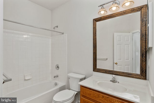 35510 Somerset Ridge Rd, Locust Grove, VA 22508 - full bathroom with vanity and bathing tub / shower combination