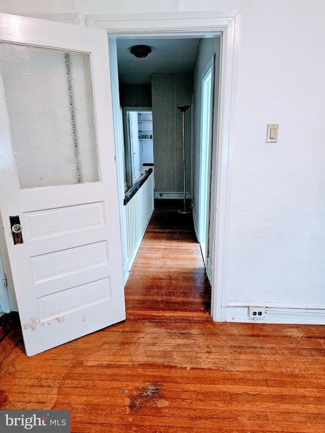 1943 W Sparks St, Philadelphia, PA 19141 - corridor featuring wood finished floors