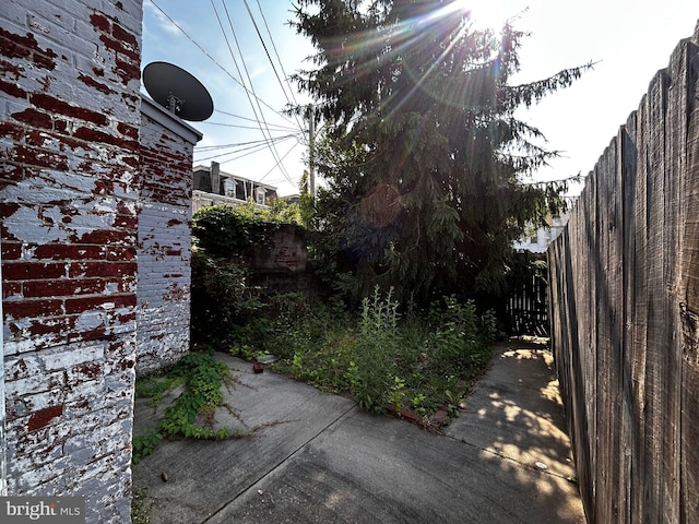 342 S 4th St, Reading, PA 19602 - view of patio